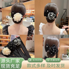 布製の大きな花柄で高級感のあるエレガントな丸型ヘアクリップ、簡単ヘアスタイリングツール、ヘアアクセサリー
