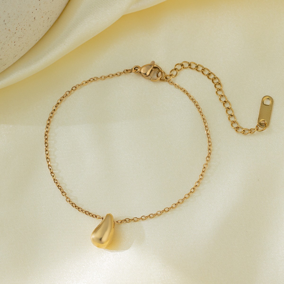 Pulsera de Acero de Titanio de Dongguan, Estilo Europeo y Americano, Diseño de Doble Cadena con Cuchillas, Exagerada, Hip-Hop, para Otoño e Invierno, No se Destiñe, para Mujer