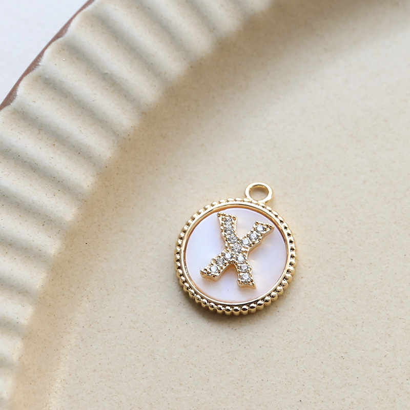 3g Weight Shell, Zircon Inlay Material Charms, Jewelry Accessories Classification 1 Piece Quantity Copper Material Round, Letter Pattern Plating, Inlay Design Simple Style Style 1 Piece Copper Shell Zircon Round Letter 30