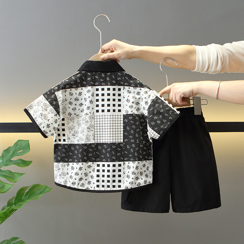 7866 traje de verano para niños 2025 nuevo estilo para niños camisa de moda estilo occidental pantalones cortos ropa de verano de dos piezas de moda