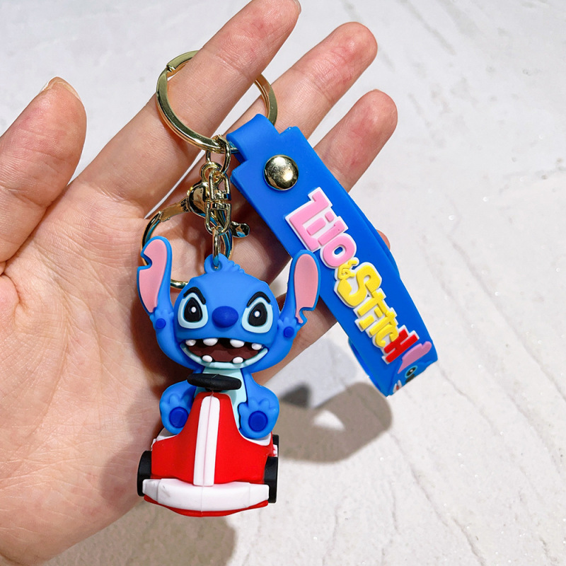 クラシックな立体人形キーホルダーアクセサリー pvc 人形マシンホリデーギフトペンダントクロスボーダーキーホルダー|undefined