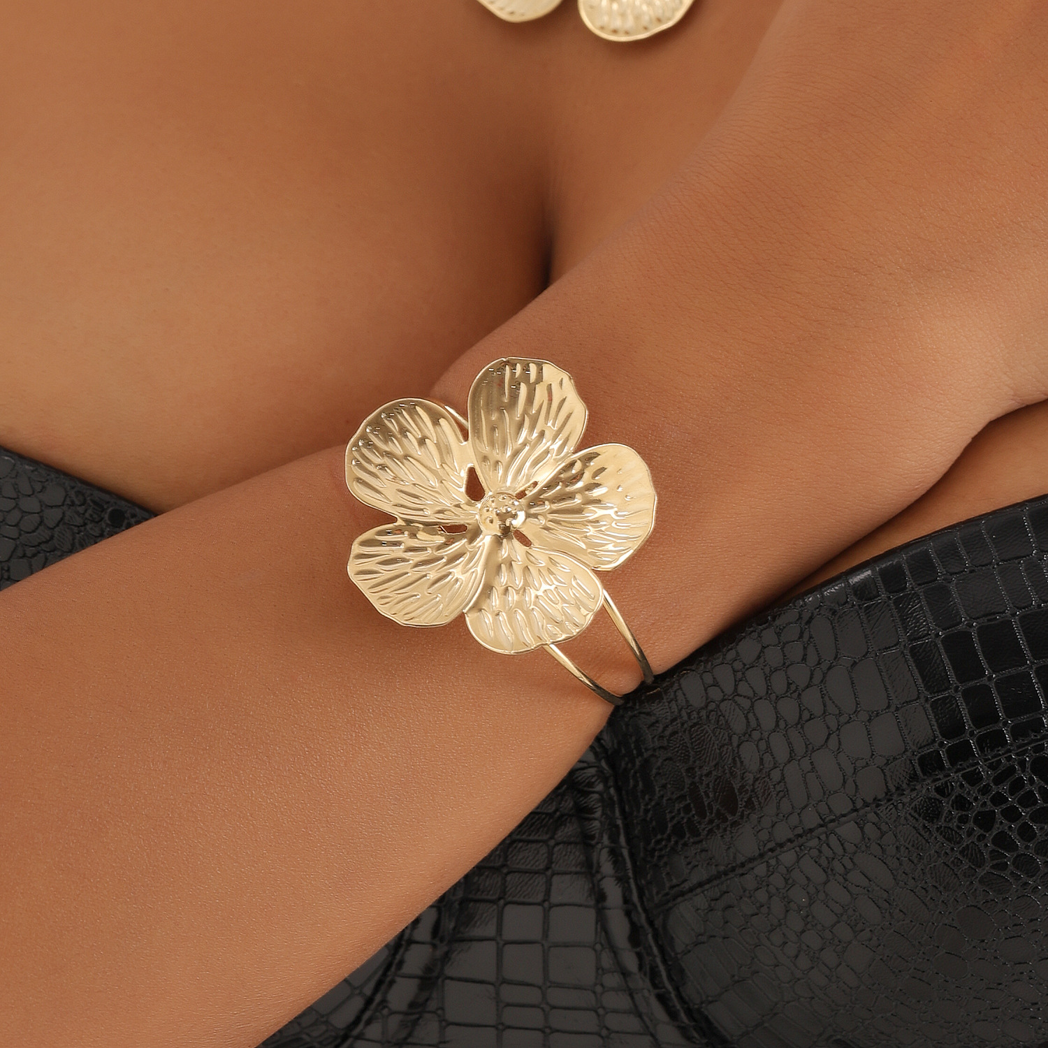 10g Weight Jewelry Set Classification 1 Set Quantity Casual Occasion Alloy Material Flower Pattern Women's Gender Plating Design Simple Style Style Simple Style Flower Alloy Plating Women's Jewelry Set 7