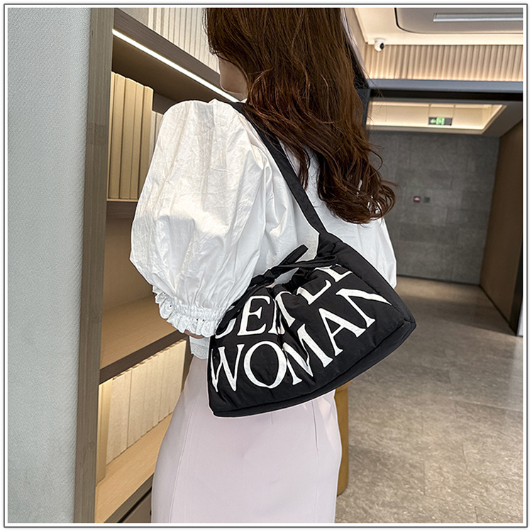 Versatile Laser Cool Dumpling Bun Fashion Shoulder Bun Large Capacity Simple Soft Bun_voghion.com