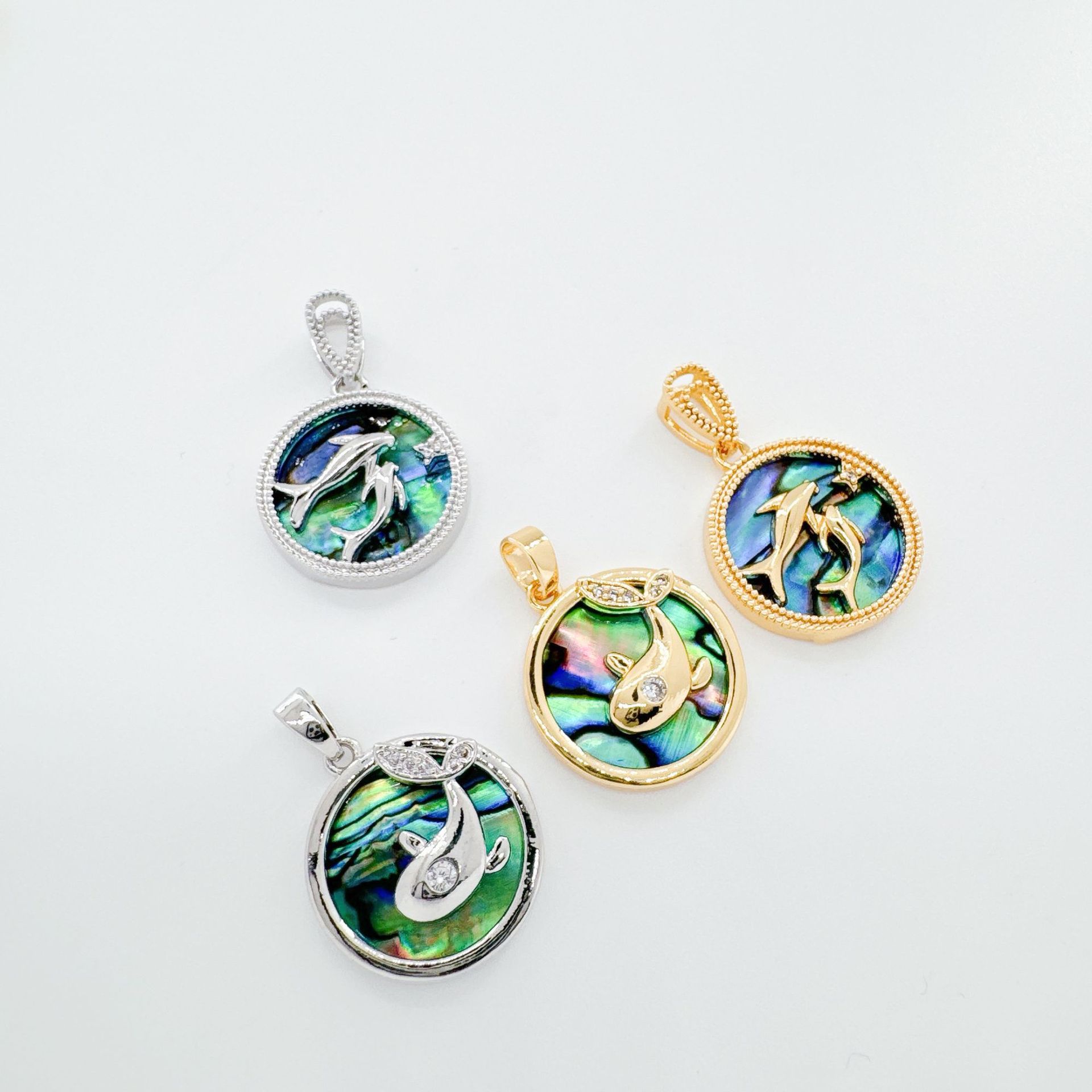 Plating Design 1 Piece Copper Round Pendant