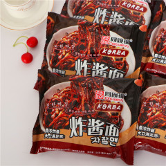 同じ碗の福の韓国式のジャージャンの麺の古い北京のカップラーメンのネットの赤いかき混ぜの麺の卸売りの1箱のインスタントラーメンの小さい甘い間食