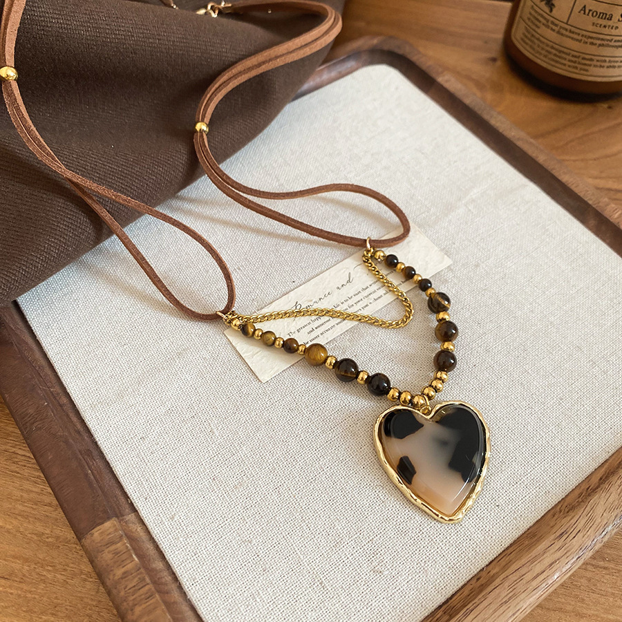 Maillard Leopard Star love collar colgante mujer retro dulce estilo fresco suéter cadena diseño de nicho accesorios de otoño e invierno