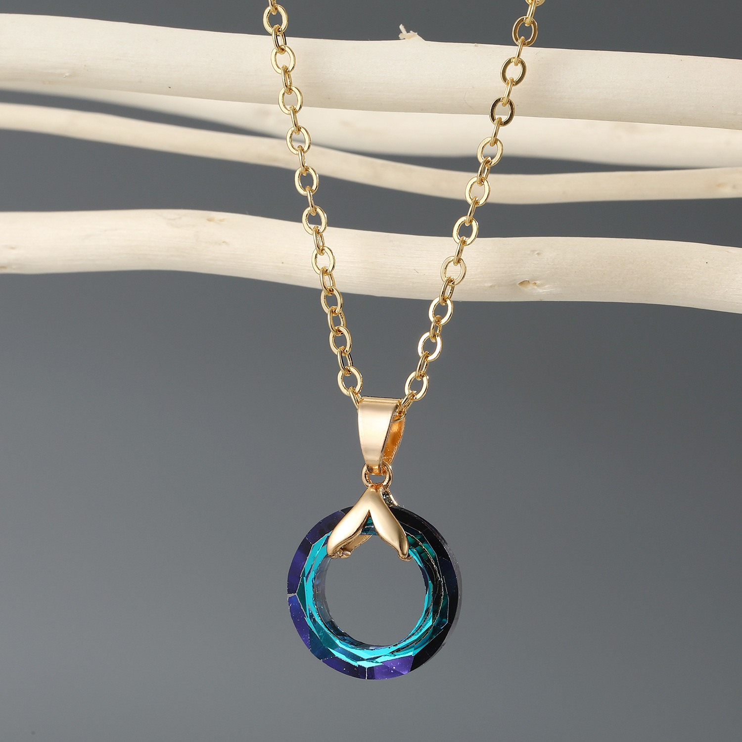 Nouveau Collier De Résine Imitation Cristal Rond Couleur Mode display picture 5