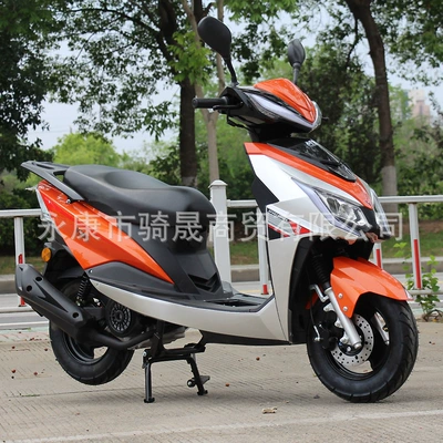 two-seater scooters, and skateboard – Motosikletlər