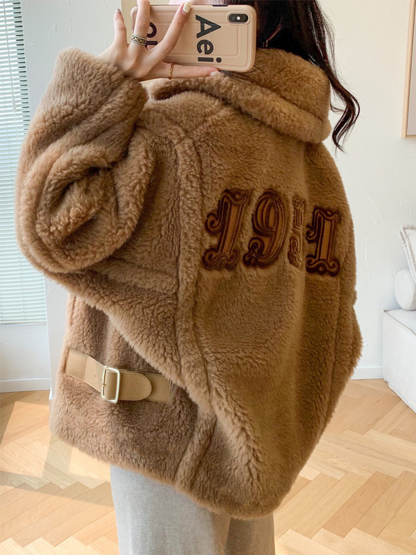300 Yuan Only 2025 Winter New Model m Brand 1951 Commemorative Edition Teddy Bear Coat Short Jacket Fur Outerwear for Women 300 Yuan Only 2025 Winter New Model m Brand 1951 Commemorative Edition Teddy Bear Coat Short Jacket Fur Outerwear for Women