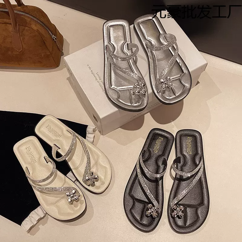 女趾凉穿夏季平底字外一女士夹趾季平拖鞋套防滑沙滩凉鞋新款女时