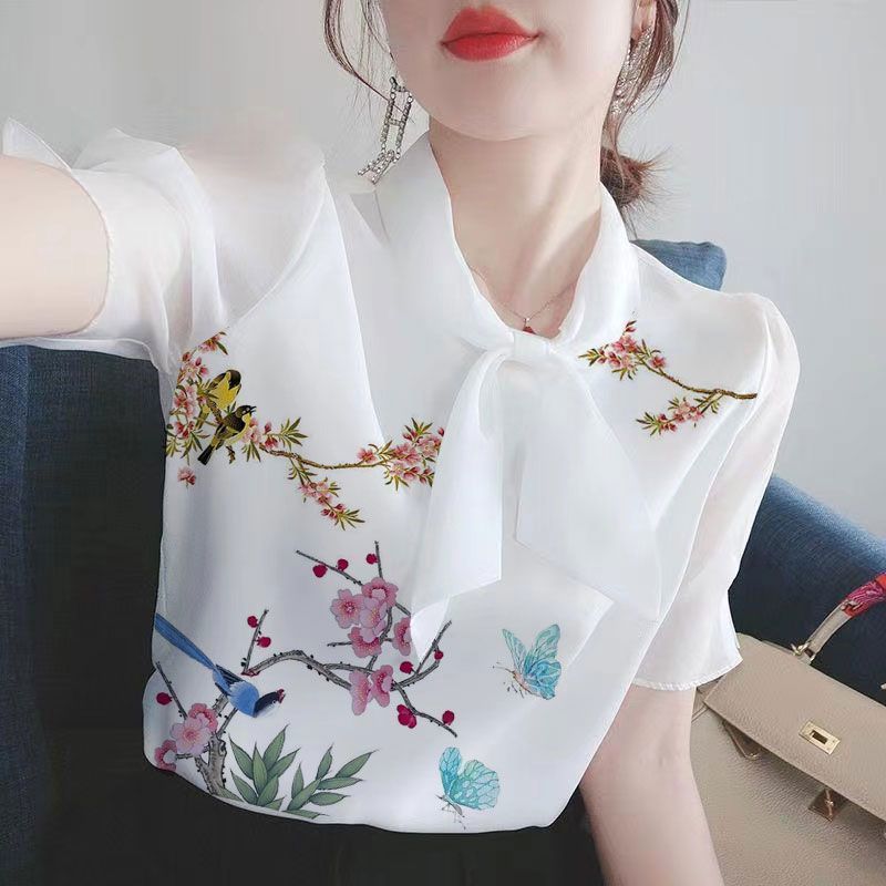 夏の新型女性tシャツ半袖韓国版痩せプリント減齢百合洋気隠しマフラー襟ママシャツ|undefined