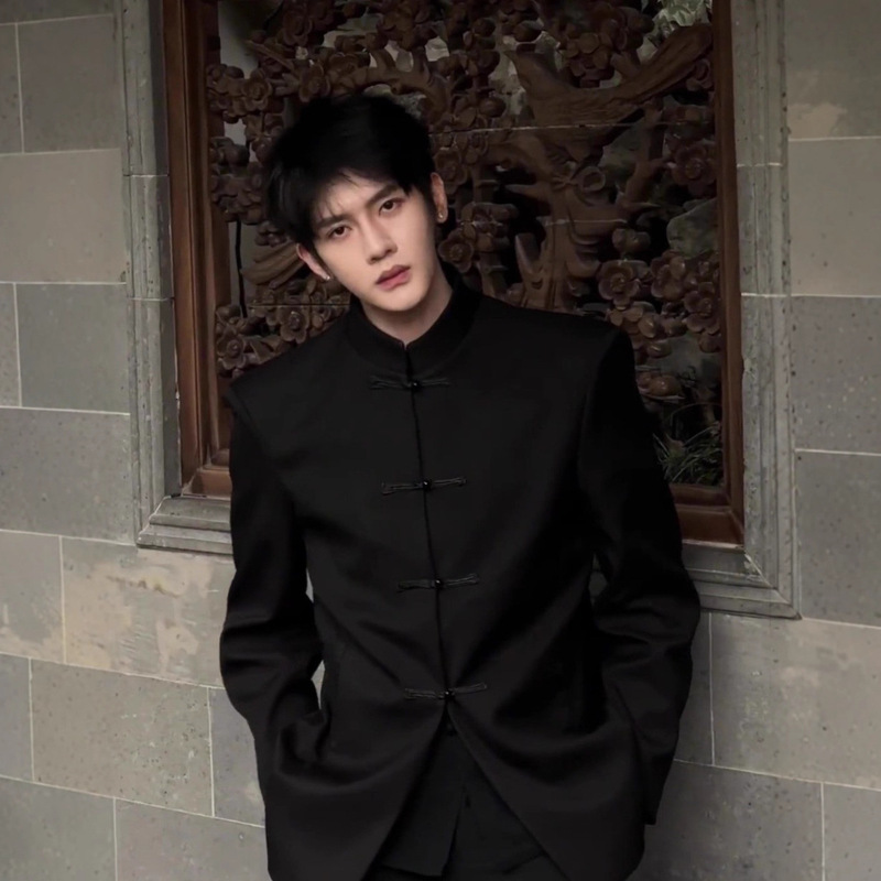 Men's Suit with Buttoned Stand-Up Collar, Unique Tassel Leather Rope Splicing Design, Stylish and Cool Zhongshan-Style Jacket with a High-End Feel