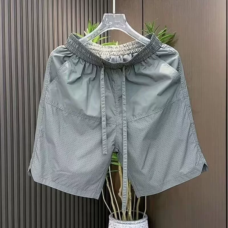 Summer breathable fashionable shorts for leisure, quick dry silk trousers, loose fit