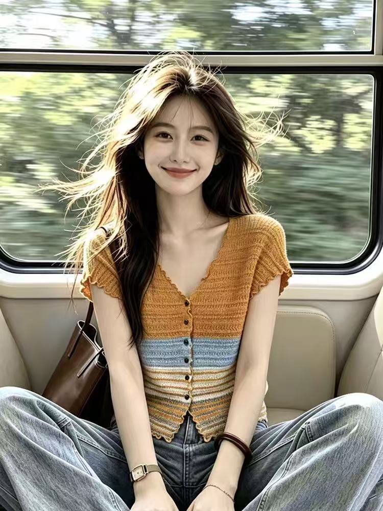 Áo cardigan nữ cổ chữ V tay ngắn viền ren sọc nhiều màu phong cách Hàn Quốc — màu sắc