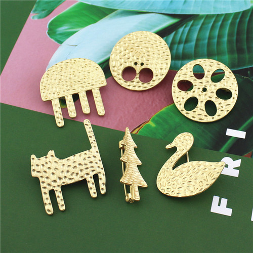 Japanese Minagawa Akira series matte golden lotus root duck pine three-dimensional texture clothing accessories women's Qingdao manufacturer