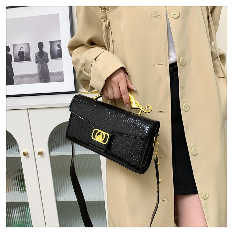 Stylish Women's Single Shoulder Crossbody Shell Handbag Elegant_voghion.com