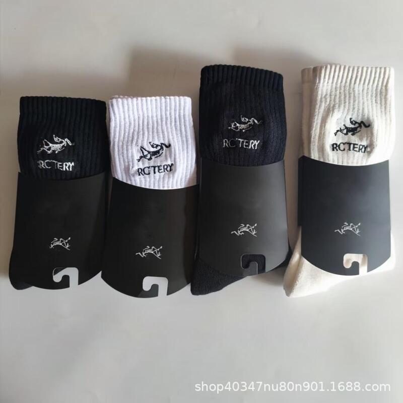 New Ancestor Dot Bird Embroidered Full Towel Socks for Men and Women Outdoor Sports Running Socks