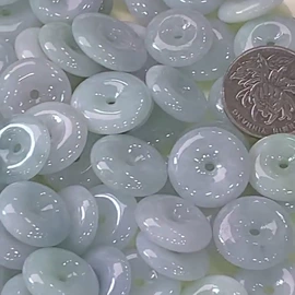 翡翠项饰;翡翠手饰;天然珍珠项饰