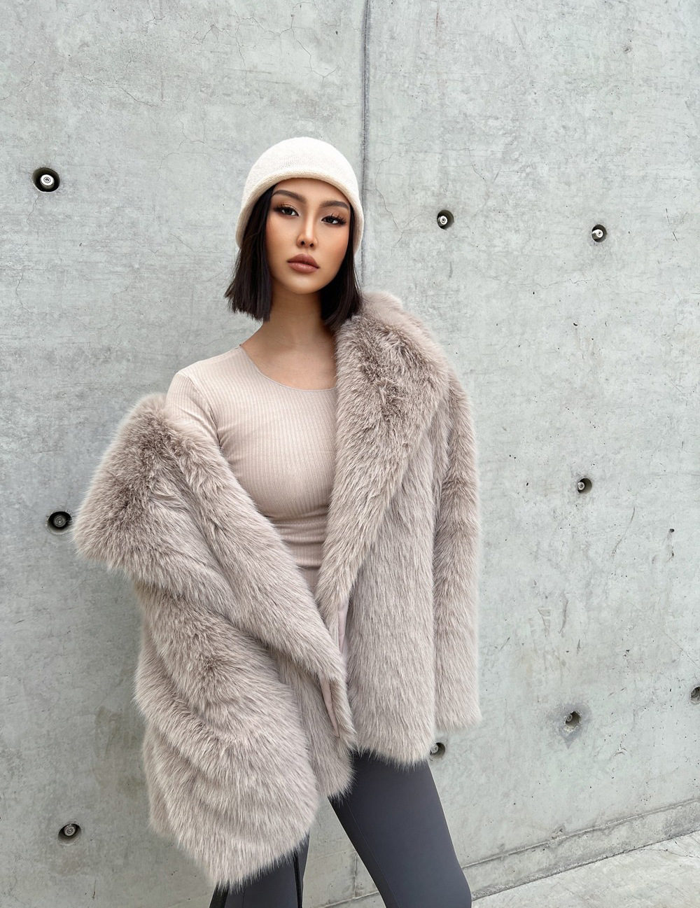Women's Fox Fur Coat Mid-length Suit Collar Plush Winter Jacket_voghion.com