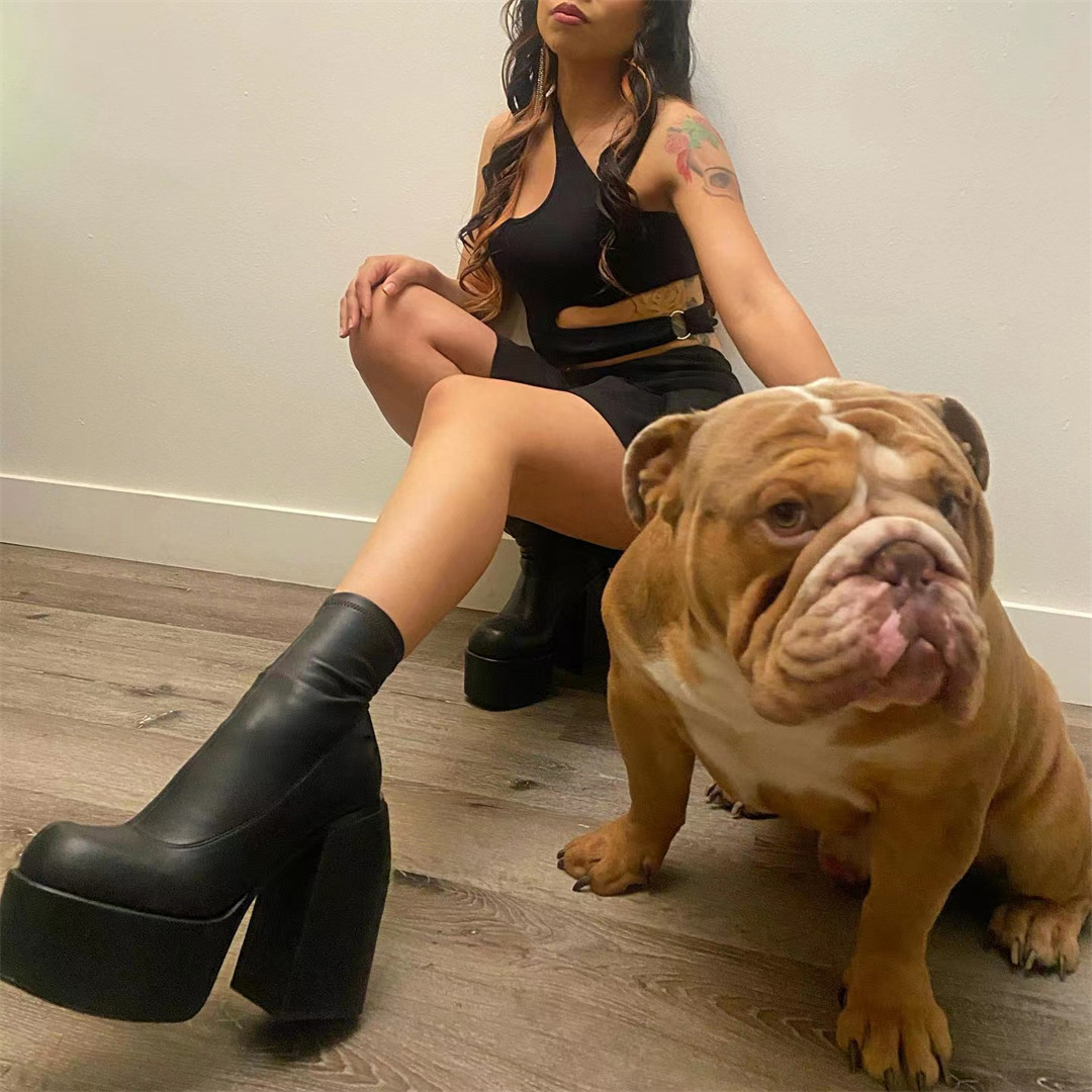 Scarpe col tacco grosso da donna, nuove scarpe rosse alla moda, con testa quadrata, in vernice, con tubo centrale, stivali elastici da donna di grandi dimensioni_voghion.com