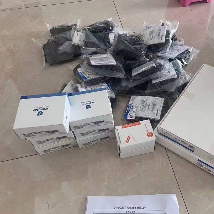 50109732 IS 218FM/4NO.5F-10E-S12，电感式接近开关、劳易测