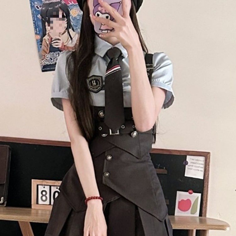 대학 스타일의 미국식 허리 조끼 디자인 센스 반팔 셔츠 여성의 여름 허리 주름 치마 JK 유니폼 세트