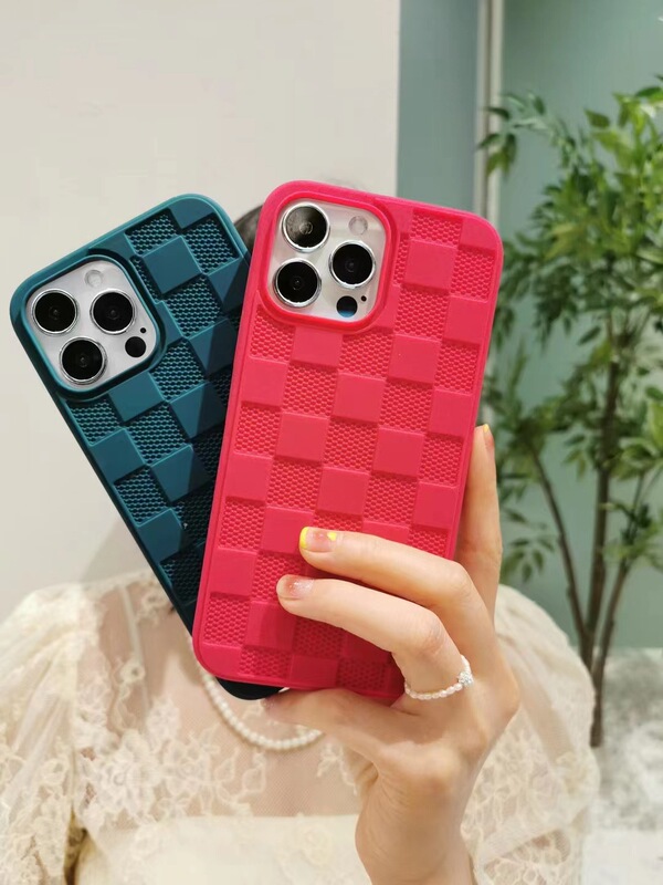 Suitable for iphone14 Square LV Silicone Mobile Phone Case iphone13 Plaid LV Silicone Case iphone12lv Case