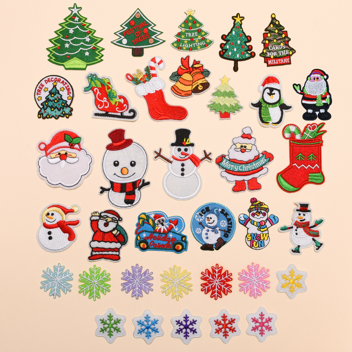 厂家直销时尚布贴电脑绣花章服装辅料布贴补丁布贴圣诞老人礼物鞋