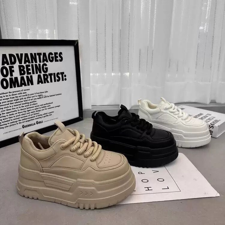 Women's Height-Increasing White Sneakers 2026 Autumn New Platform Thick-Soled Casual Shoes Niche Original Versatile Sneakers Hot-Selling Model Women's Height-Increasing White Sneakers 2026 Autumn New Platform Thick-Soled Casual Shoes Niche Original Versatile Sneakers Hot-Selling Model