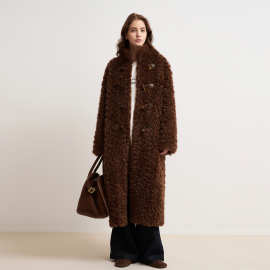 半卷羊羔毛外套女慵懒风牛角扣软糯奶呼呼毛毛大衣秋冬加厚毛毛款