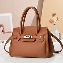 ����С���μ�б���ͨ�ڴ����¿�羳�͹Űٴ�����P����С����Ů