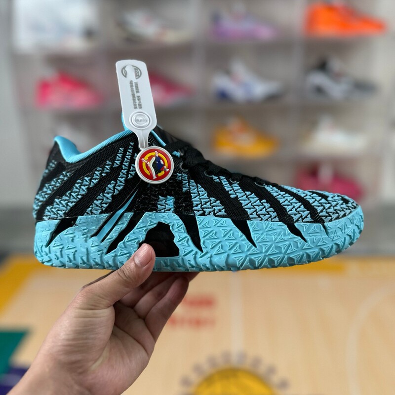 High-Quality Ja3 Basketball Shoes Morant 3 Non-Slip Wear-Resistant Lightweight Sneakers for Couples Versatile Casual Sports Commuter Shoes