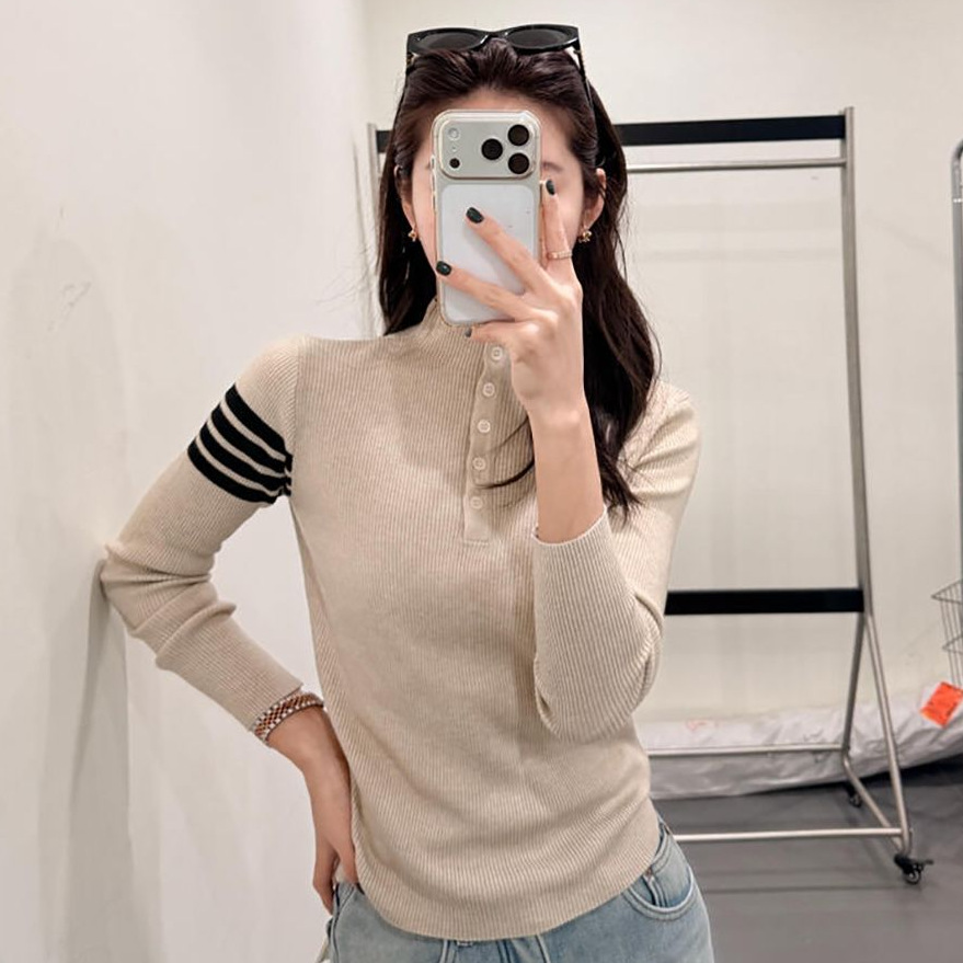 【安迪绒洗水】简约气质半高领排扣设计感针织衫韩系撞色打底衫上