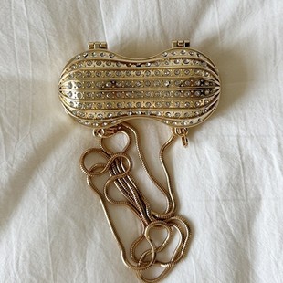 �����荽���С����Ů2025�¿��ļ��r�л������㶨��朗l�μ��