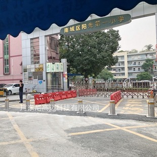 Electric Hydraulic Integrated Adjustable Column Dongguan Nanycheng District Primary School Entrance Automatic Extension Anti-Collision Road Pile Manufacturer