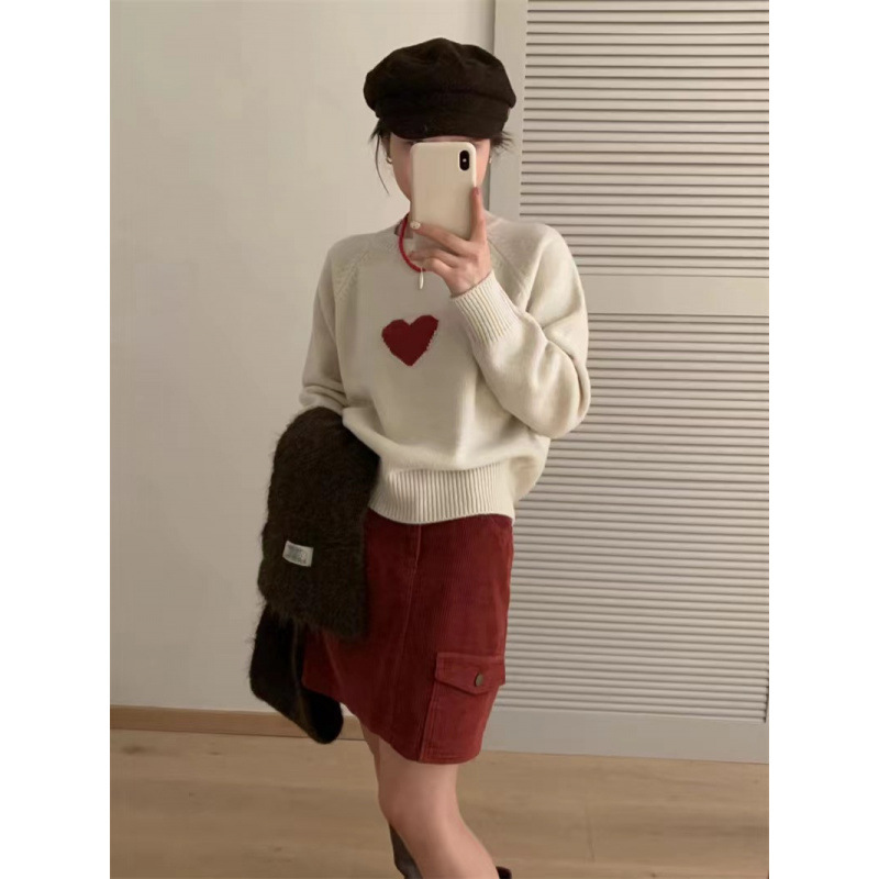 2024韩版新款法国小众爱心挂毛图案字母圆领毛衫女式毛衣针织衫女