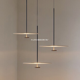 北欧艺术个性极简飞碟吊灯丹麦设计师圆形办公室吧台展厅餐厅灯-阿里巴巴