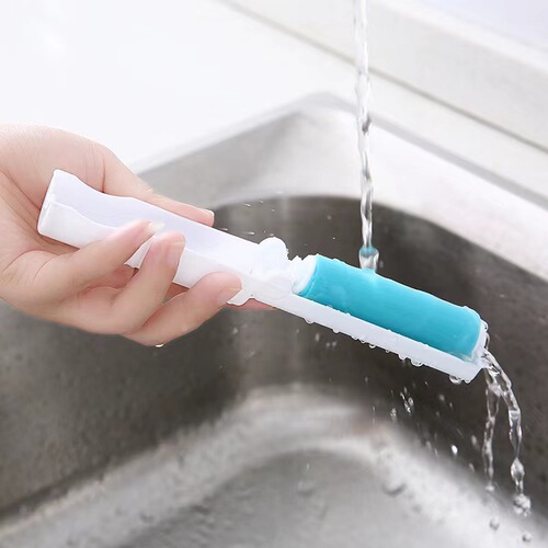 Creative portable folding lint remover for woolen coats and cashmere lint removal brush roller washable household clothing lint remover