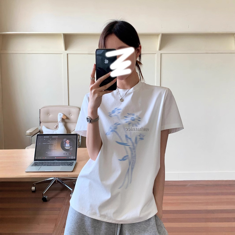 2025 夏の新ニッチシックなデザインプリント半袖 Tシャツレディースカジュアルルーズ痩身ハイエンドトップ t|undefined