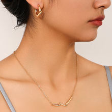 1�׾��lʽ�ŵ���|΢Ц�朶�����b