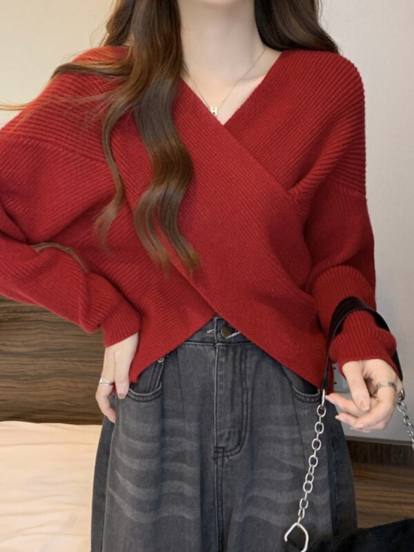 不规则交叉v领套头毛衣女秋季内搭宽松慵懒短款针织衫设计感上衣|undefined