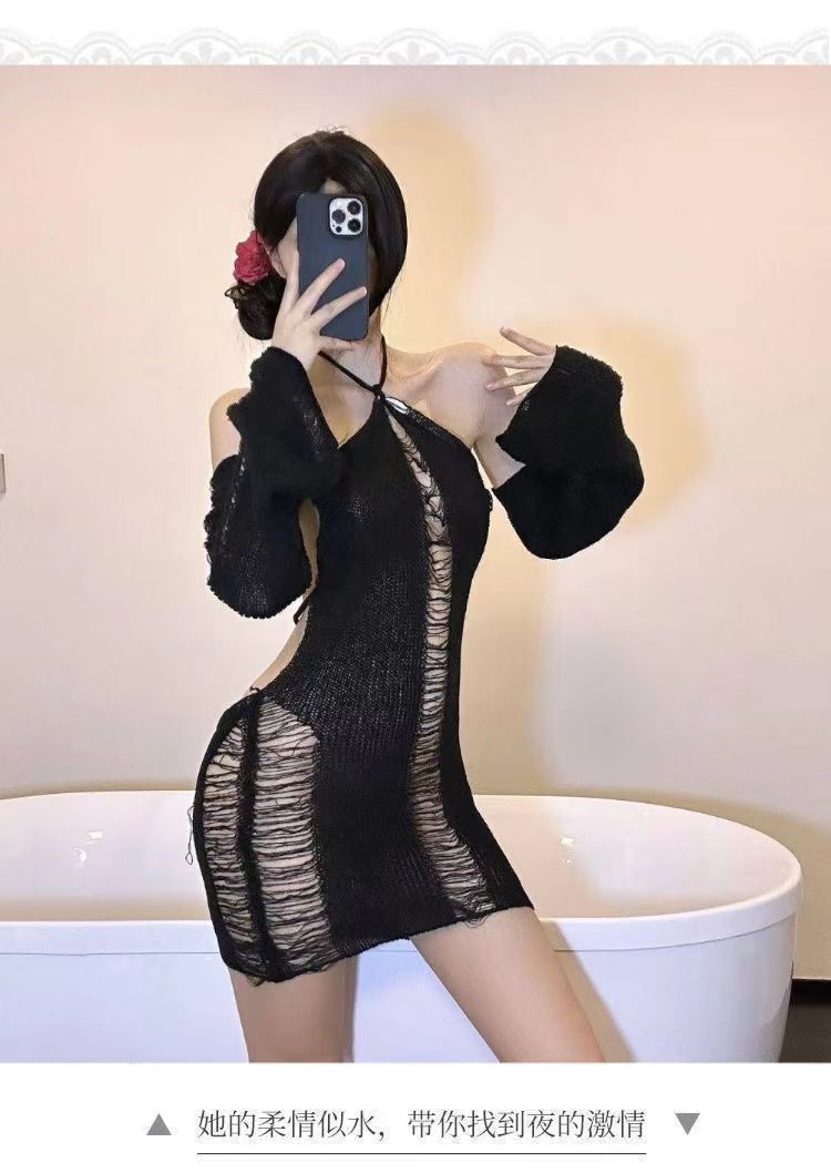 Pure Desire Spice Girl Roleplay Lingerie Set with Hollow-out Hip Skirt, Backless Top, Sleeves and Stockings — detail image 2