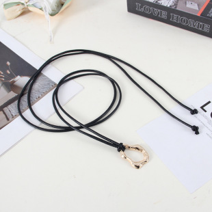 �ļ��߼���СƤ���b��B��ȹ���bƤ�K�Ӵ�Y��������朕r��Ƥ��