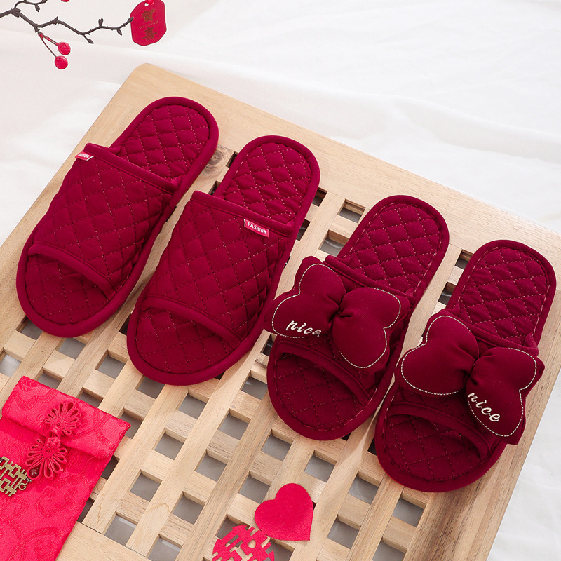 Red couple's indoor home slippers for the zodiac year, non-slip, festive, wedding, wine red, thickened, high rebound, autumn and winter, New Year's slippers Red couple's indoor home slippers for the zodiac year, non-slip, festive, wedding, wine red, thickened, high rebound, autumn and winter, New Year's slippers