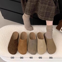 柔らかい皮の版 ~ 内は高くなって厚い底の博ケンの靴の女性の外は2025春夏の新型の森系の復古の包頭の半スリッパを着ます。