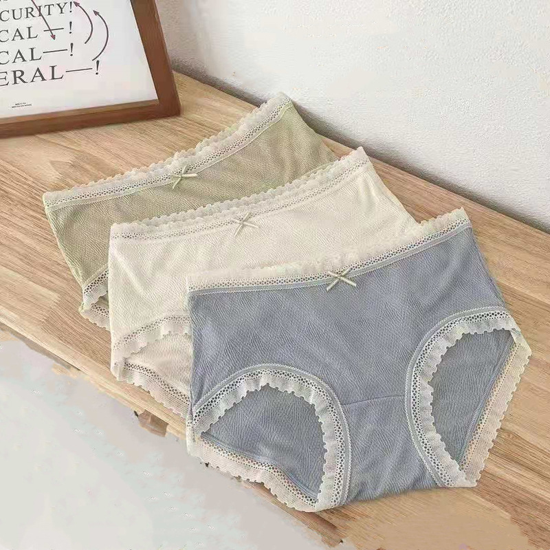 New sweet seamless nude mid-waist underwear women's sheath breathable hip lifting lace edge girl briefs shorts