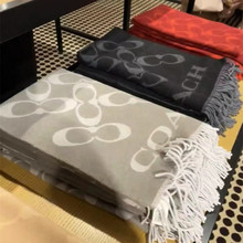 秋冬新款羊毛羊绒大牌围巾女红色本命年流苏披肩百搭保暖围脖经典