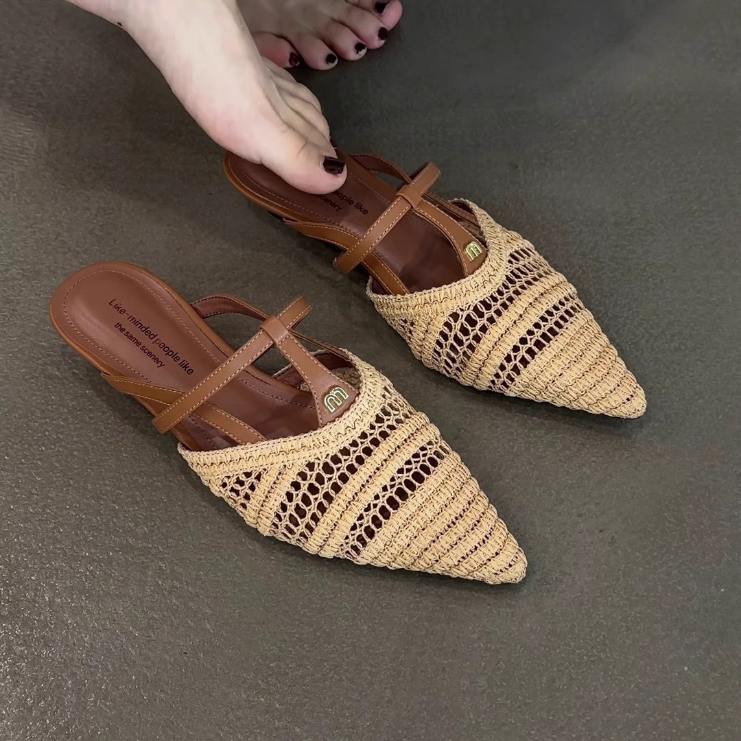 Sheepskin Version ~ 2025 New French Retro Style Flats-Soled Fashionable Versatile Cut Out Soft-Soled Roman Sandals for Women
