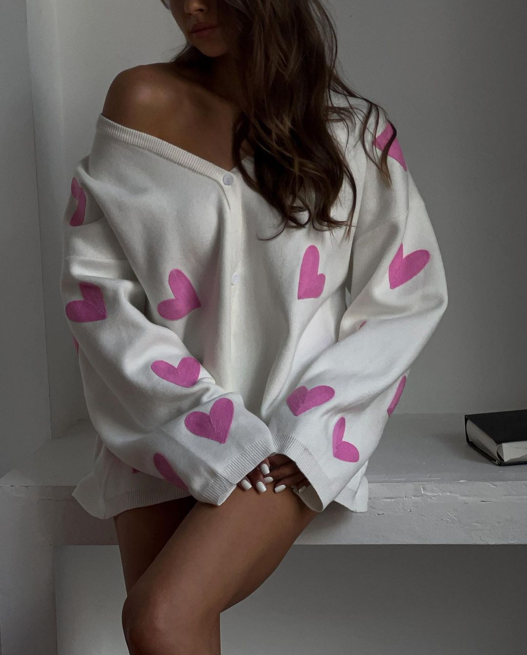 570g Weight Long Sleeve Sleeve Length Single Breasted Placket Type Regular Sleeve Sleeve Type Viscose fiber Fabric Type Regular Top Length Sweater Tops Type Holiday, Street Occasion V Neck Neckline Loose Fit Type Heart Shape Pattern Winter, Autumn Season Women's Gender Elegant, Streetwear Style Women's Sweater Long Sleeve Sweaters & Cardigans Elegant Streetwear Heart Shape 8