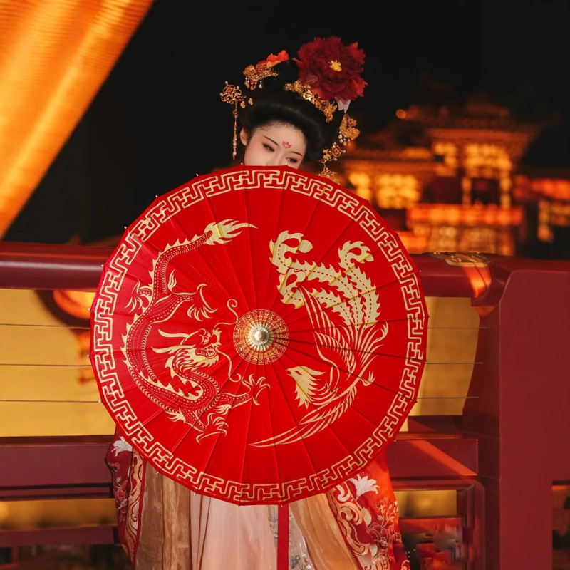 Wedding Red Umbrella, Bride's Umbrella, Traditional Red Umbrella for the Bride, Traditional Oil-Paper Umbrella, Ancient Style Chinese Wedding Decoration Umbrella Wedding Red Umbrella, Bride's Umbrella, Traditional Red Umbrella for the Bride, Traditional Oil-Paper Umbrella, Ancient Style Chinese Wedding Decoration Umbrella
